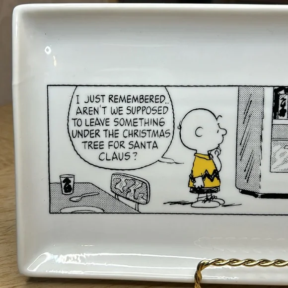 Pottery Barn Christmas Peanuts Charlie Brown Porcelain Cookie Platter - Picture 2 of 8